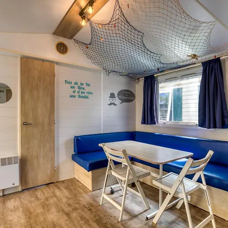 Mobilhome Avec Piscine 아그
