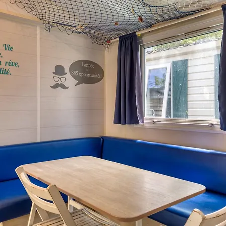 펜션 Mobilhome Avec Piscine *